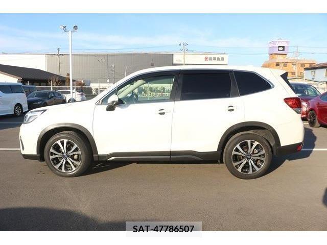 Subaru FORESTER 2018-10 211828-8