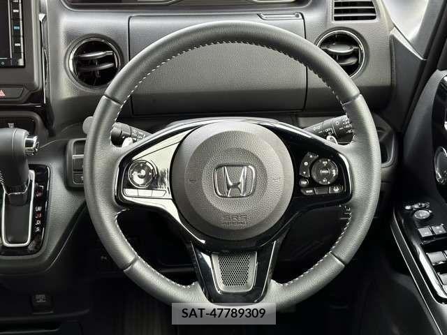 Honda N BOX CUSTOM 2023-06 307280-5