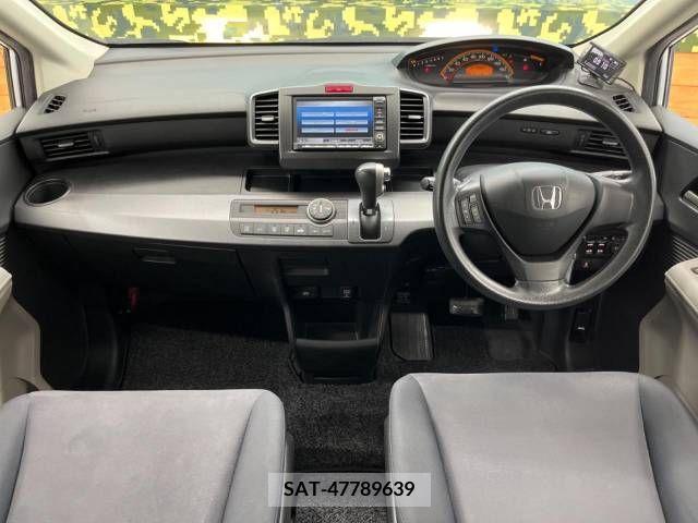 Honda FREED 2009-06 341844-1