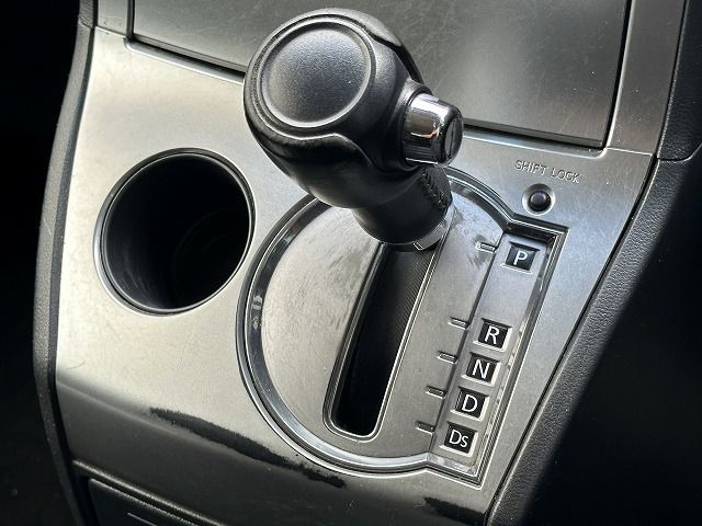 Mitsubishi DELICA D5 2012-09 6124-11