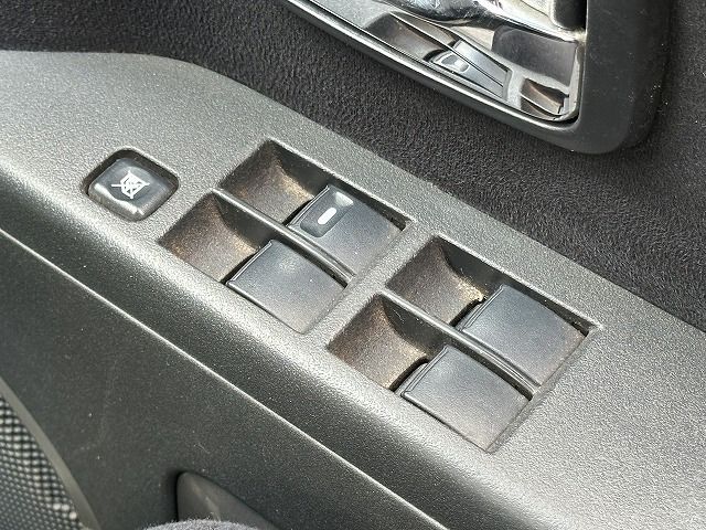 Mitsubishi DELICA D5 2012-09 6124-12