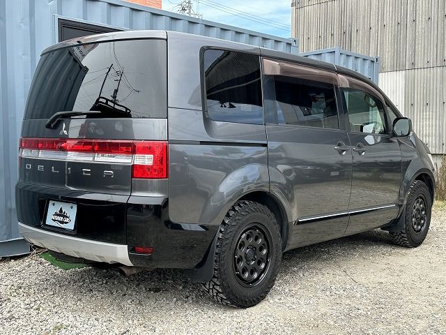 Mitsubishi DELICA D5 2012-09 6124-1