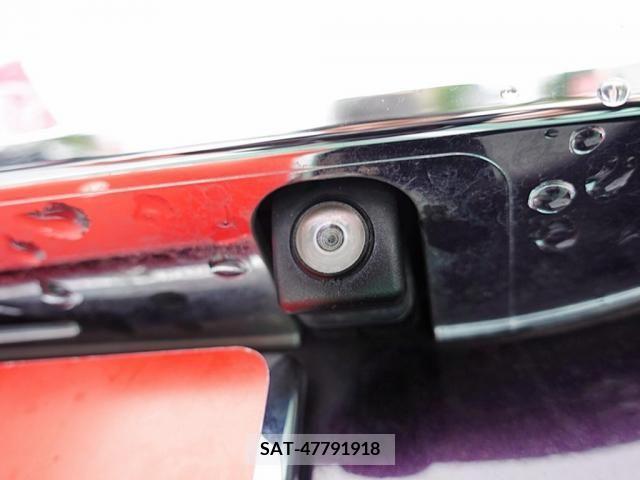Honda N BOX CUSTOM 2016-12 279283-11