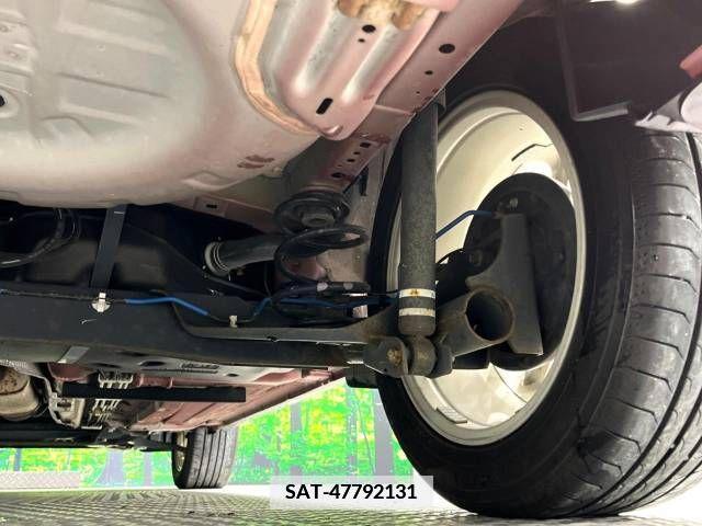 Nissan JUKE 2018-08 339949-19