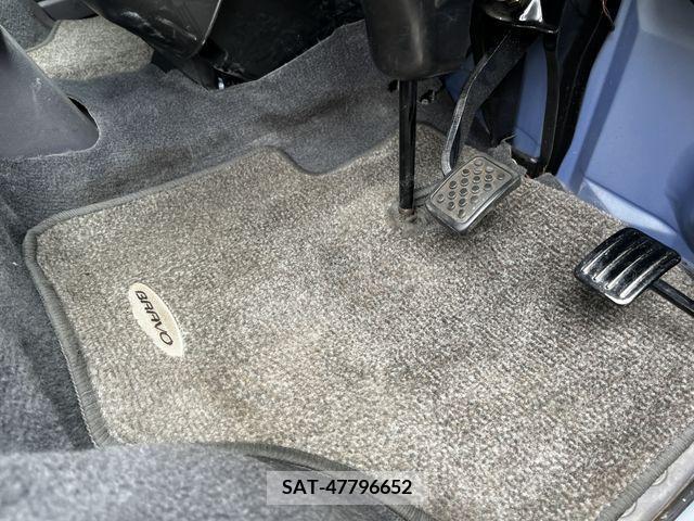 Mitsubishi BRAVO 1996-01 395992-10