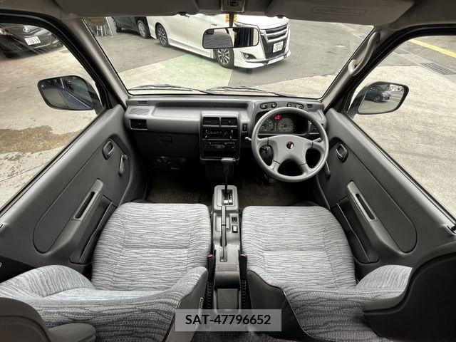 Mitsubishi BRAVO 1996-01 395992-1