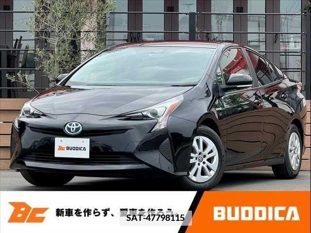 Toyota PRIUS 2017-07 382081-0