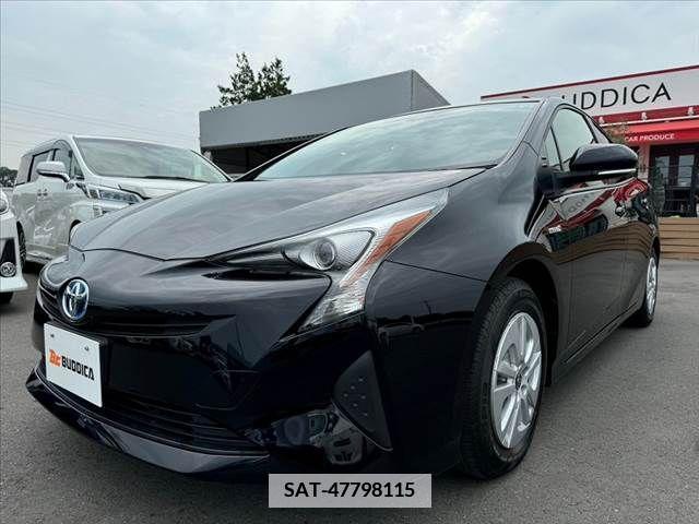 Toyota PRIUS 2017-07 382081-9