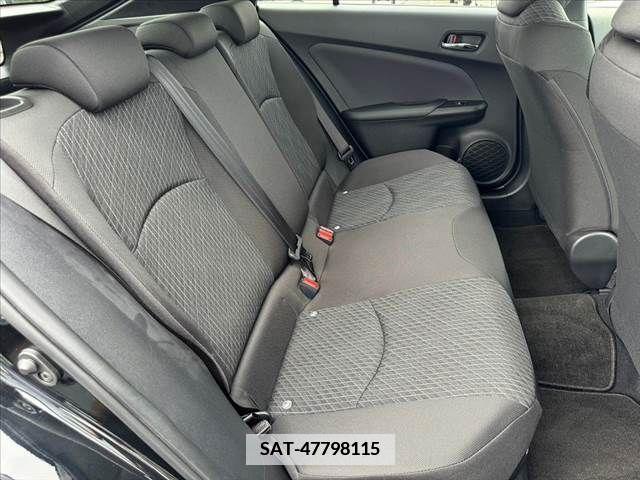 Toyota PRIUS 2017-07 382081-18