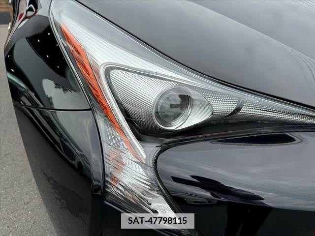 Toyota PRIUS 2017-07 382081-28