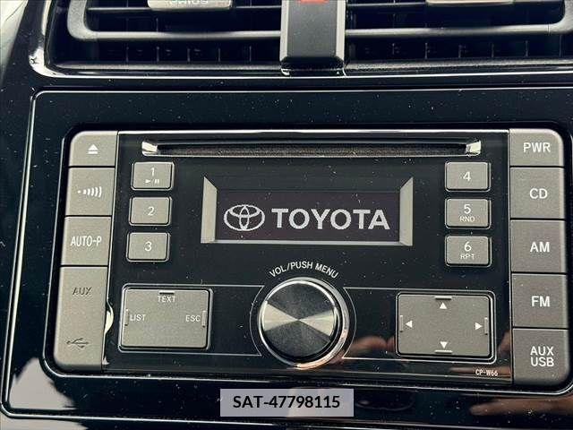 Toyota PRIUS 2017-07 382081-2