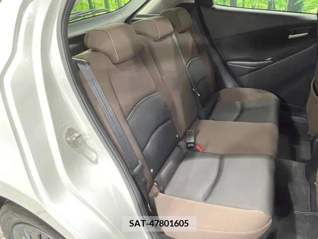 Mazda MAZDA2 2020-02 215858-9