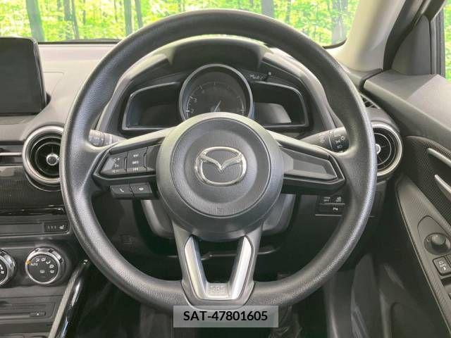 Mazda MAZDA2 2020-02 215858-11
