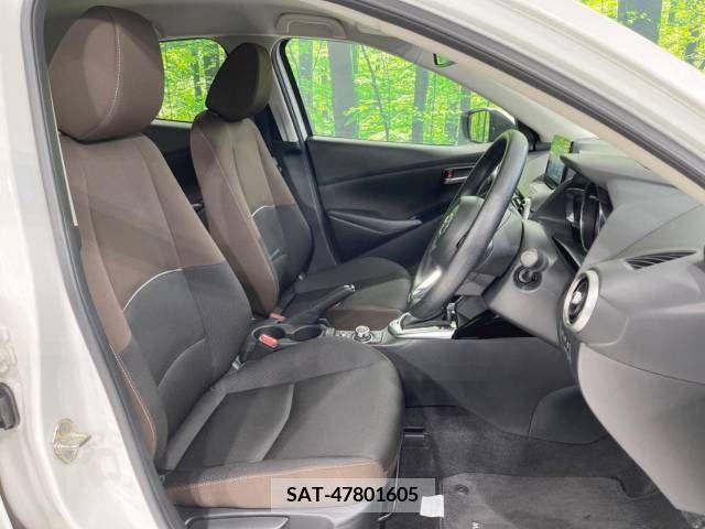 Mazda MAZDA2 2020-02 215858-8