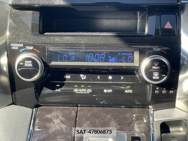 Toyota ALPHARD 2019-01 215055-19