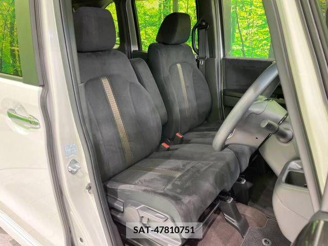 Honda N BOX CUSTOM 2019-03 218921-8
