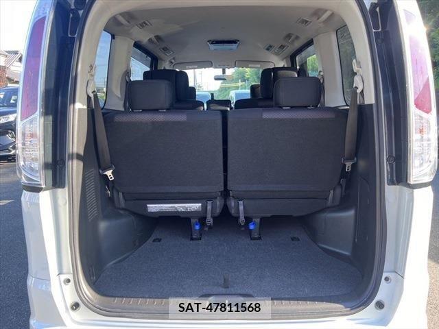 Nissan SERENA 2011-11 326969-9