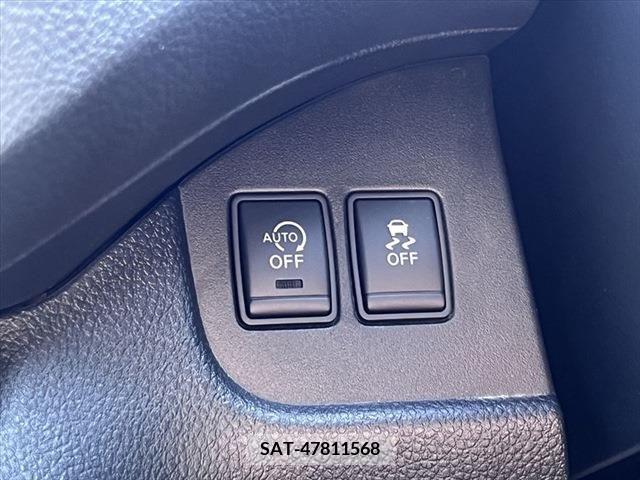 Nissan SERENA 2011-11 326969-5