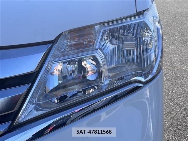 Nissan SERENA 2011-11 326969-21