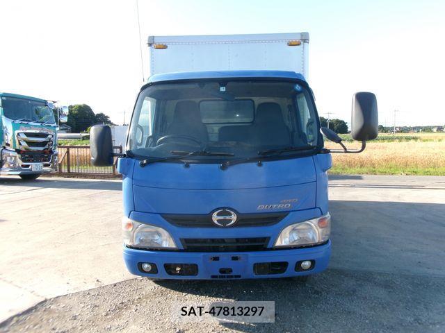 Hino DUTRO 2014-02 296732-1