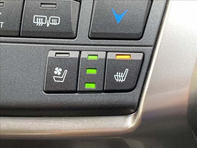 Lexus NX 2014-09 8883-5