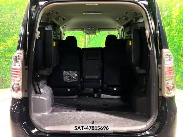 Toyota VOXY 2009-07 210796-14