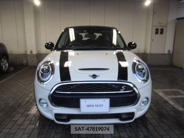 Bmw MINI 2019-01 208124-1