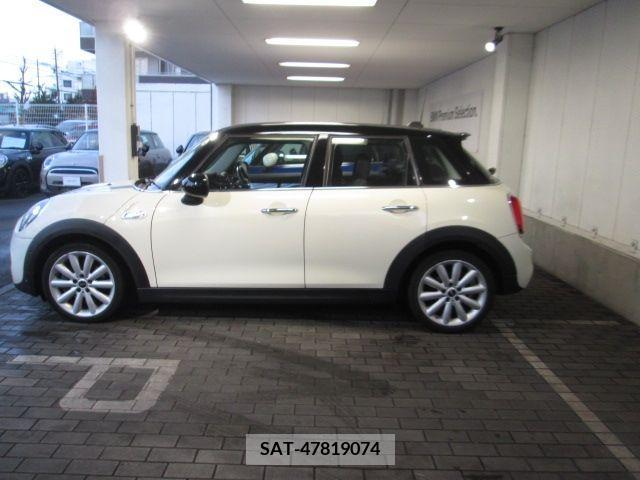 Bmw MINI 2019-01 208124-4
