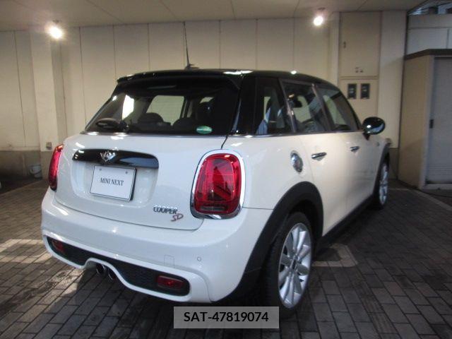 Bmw MINI 2019-01 208124-7
