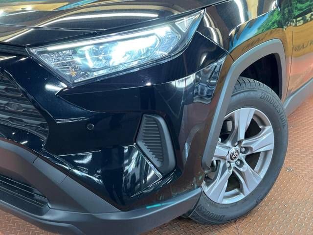 Toyota RAV4 2023-05 183463-13