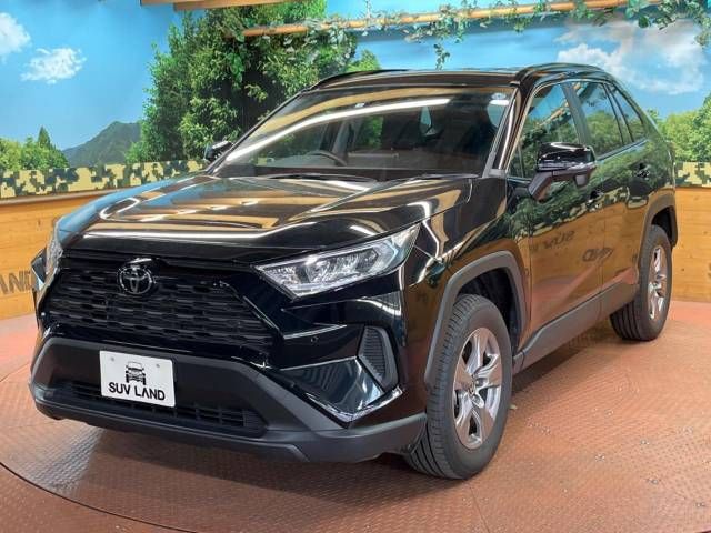 Toyota RAV4 2023-05 183463-17