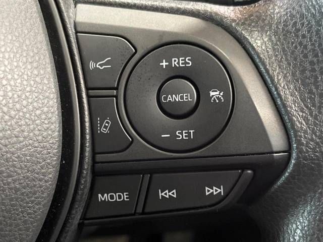 Toyota RAV4 2023-05 183463-4
