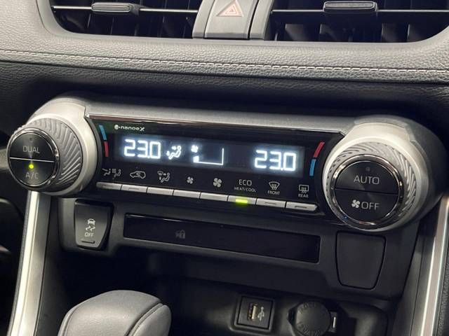 Toyota RAV4 2023-05 183463-7