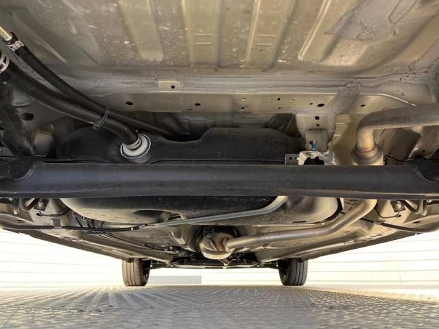 Suzuki SPACIA 2021-08 182710-19