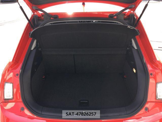 Audi A1 2011-01 317836-12