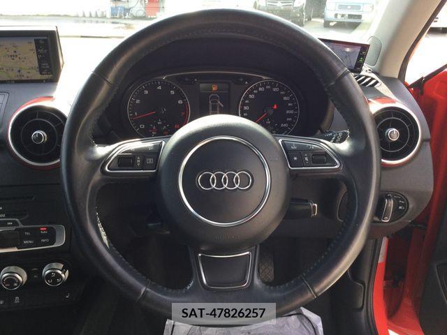Audi A1 2011-01 317836-14