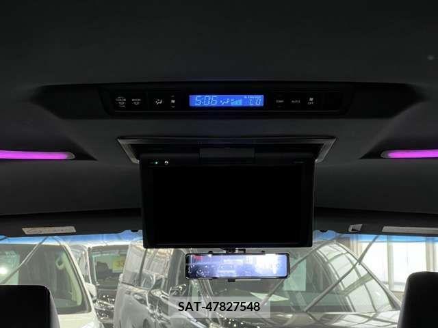 Toyota ALPHARD 2017-07 299392-5