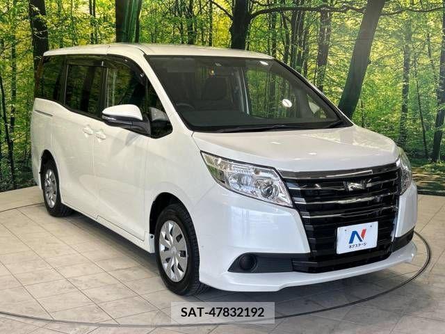 Toyota NOAH 2015-12 392826-17