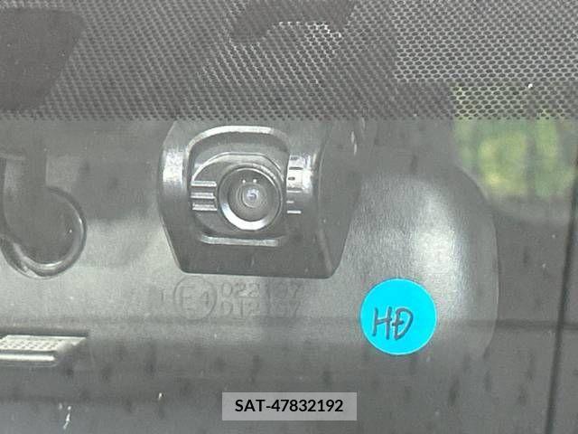 Toyota NOAH 2015-12 392826-7
