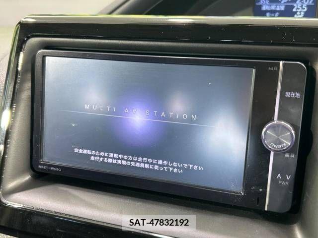 Toyota NOAH 2015-12 392826-2