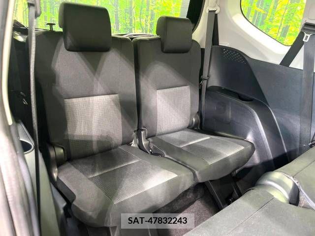 Toyota SIENTA 2022-01 235977-11