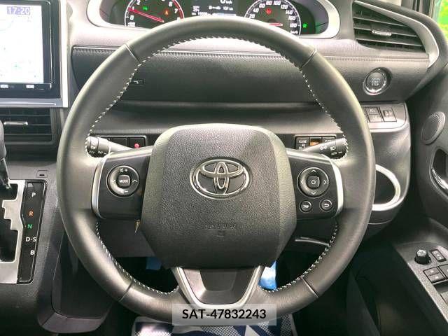 Toyota SIENTA 2022-01 235977-8