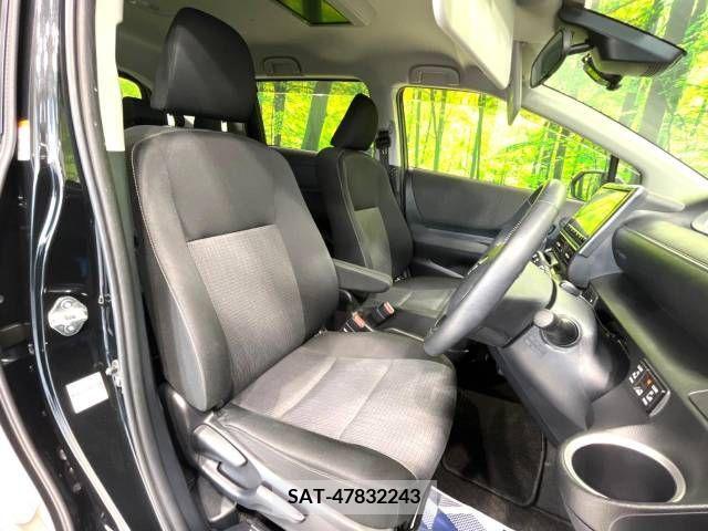 Toyota SIENTA 2022-01 235977-9
