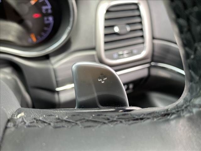 Jeep GRAND CHEROKEE 2019-10 22920-11