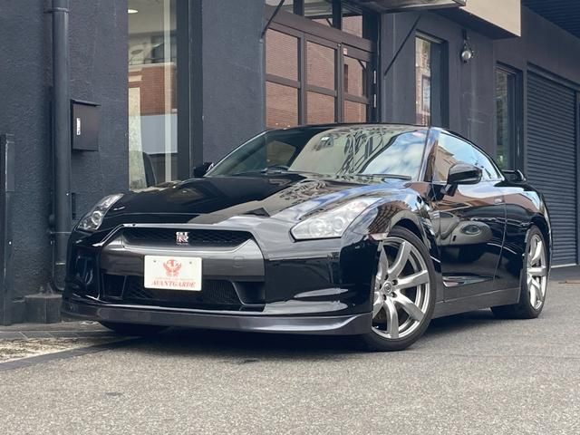 Nissan GT-R 2008-07 1076-0