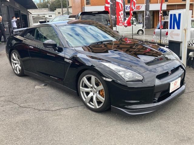 Nissan GT-R 2008-07 1076-2