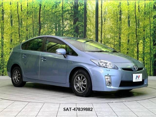 Toyota PRIUS 2011-10 379179-16