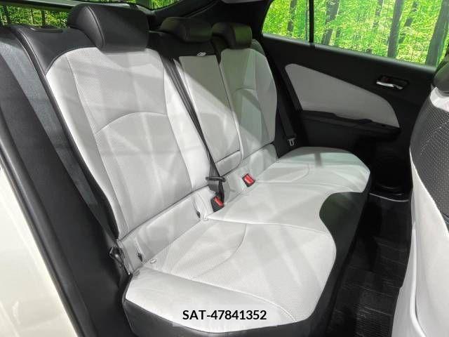 Toyota PRIUS 2018-12 212569-9
