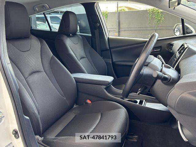 Toyota PRIUS 2020-02 342398-9