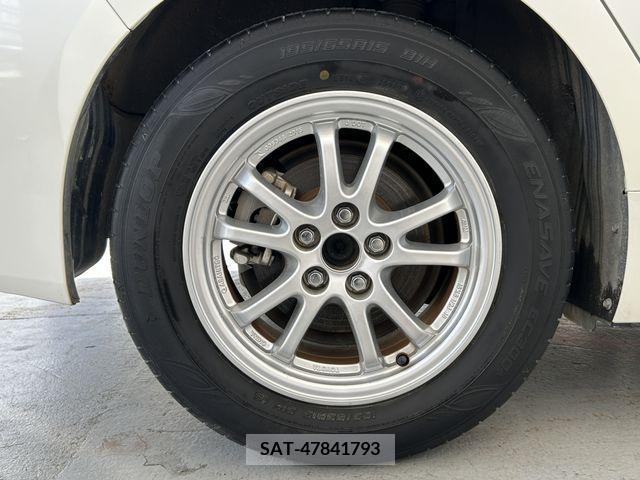 Toyota PRIUS 2020-02 342398-26